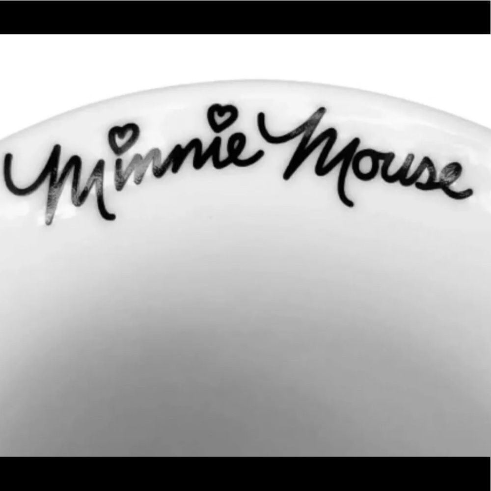 Minnie Mouse Sketch Mug - Picture 3 of 4
